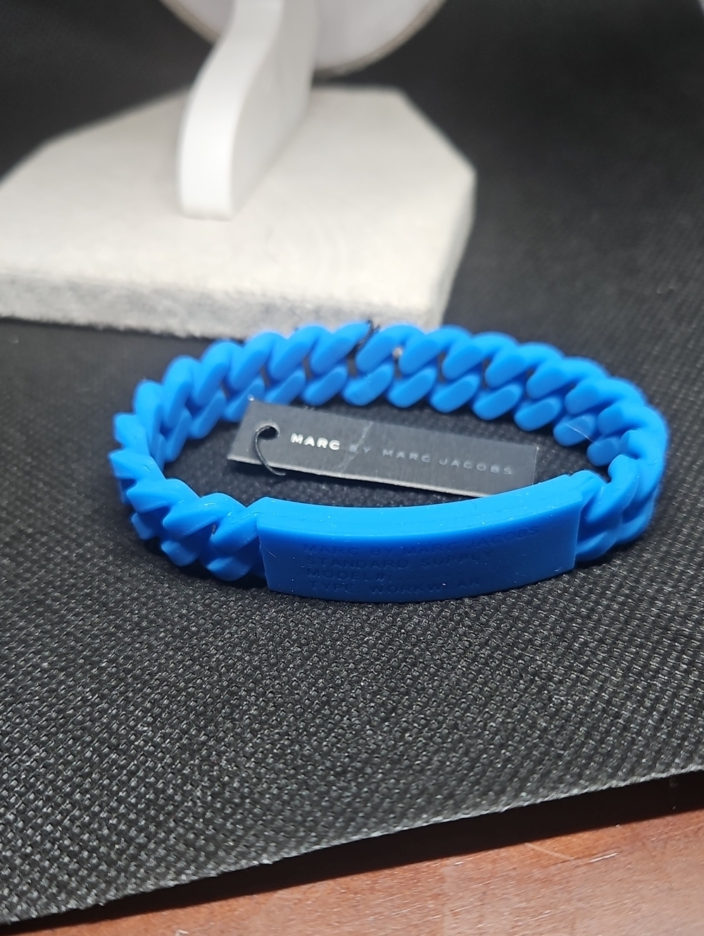 Marc by Marc Jacobs Electric Blue Silicone Chain Bracelet